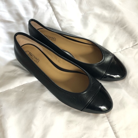 MICHAEL Michael Kors Shoes - MICHAEL Michael Kors | 6.5 | Black Flats